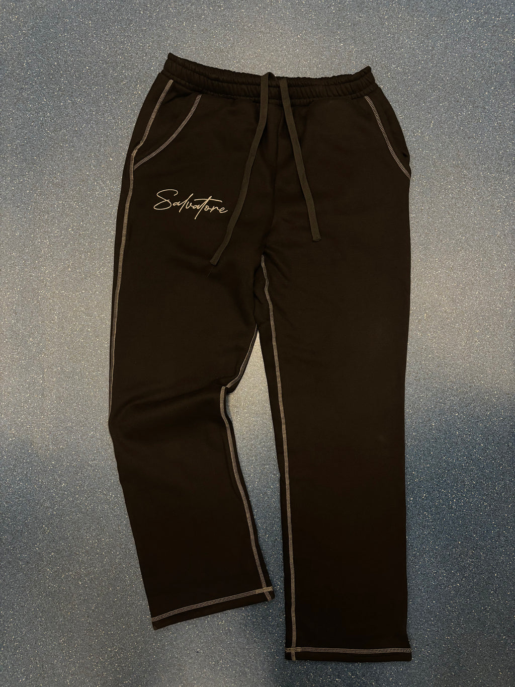 Salvatore Black Bottoms 🖤